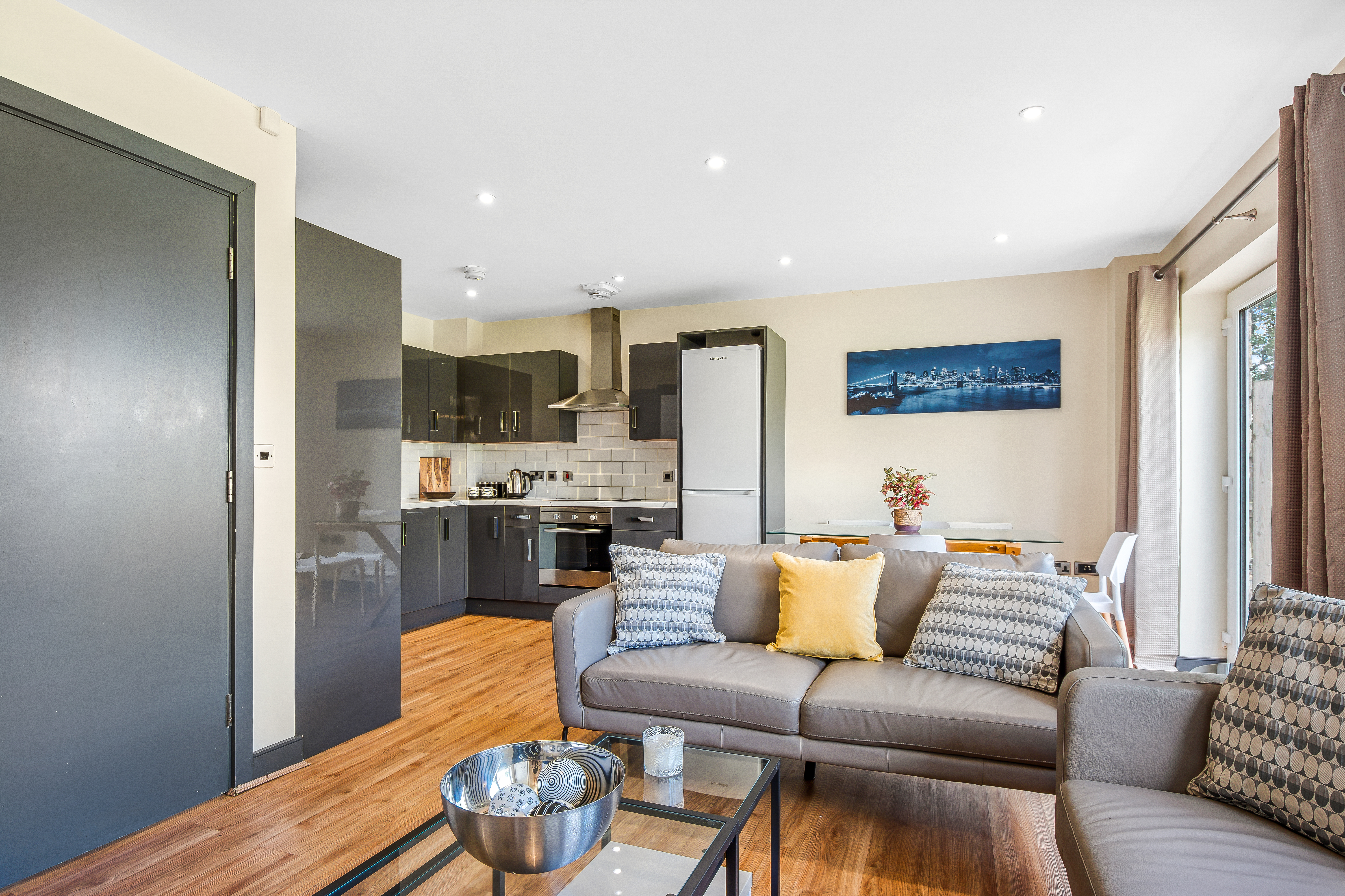 Furnished Kitchen 